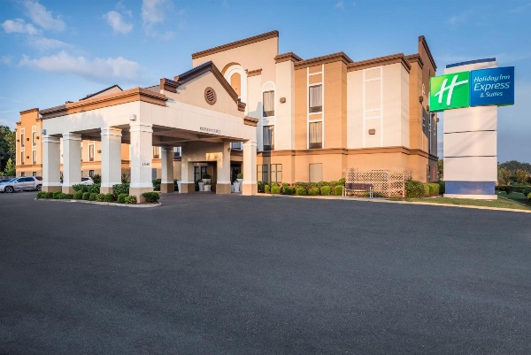 Holiday Inn Express Hotel & Suites Grenada image 1